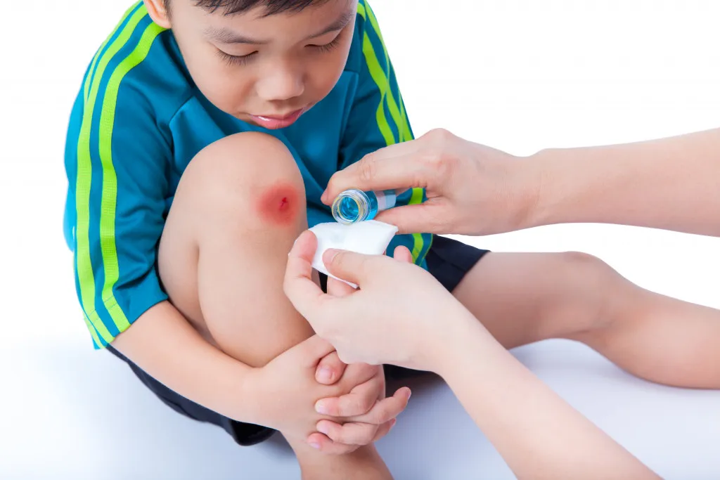 Basic wound care and dressings